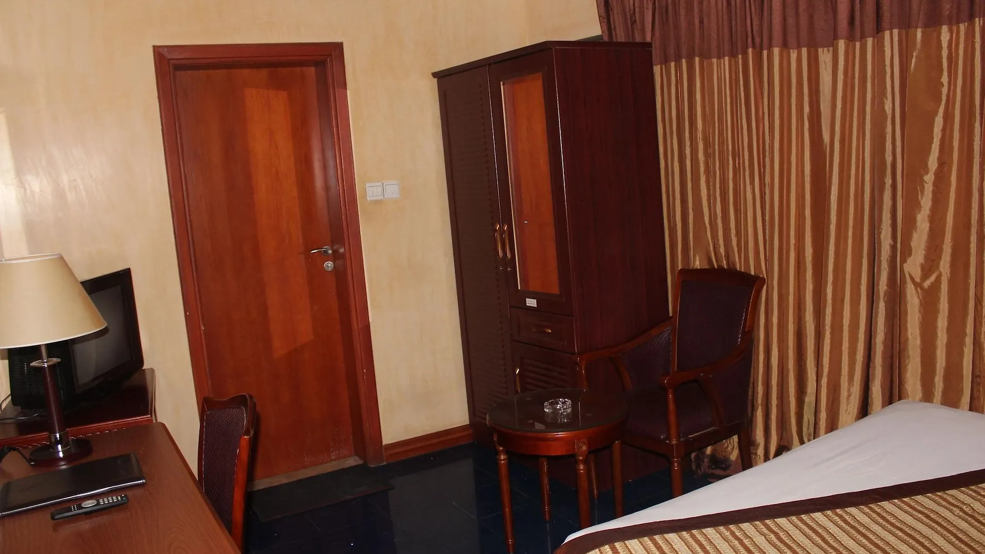 **  Mount Royal Hotel Dubai United Arab Emirates