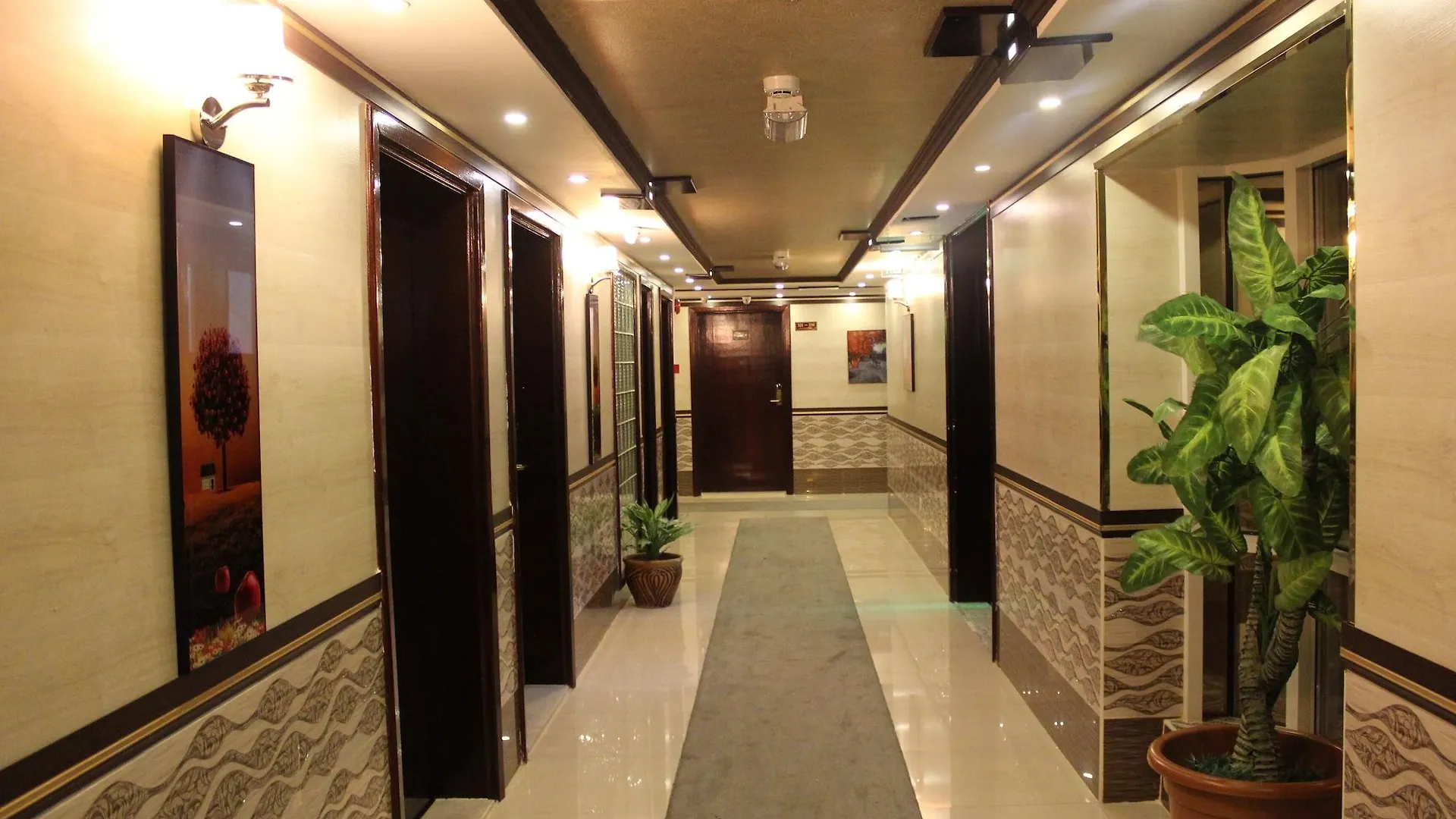皇家山脉酒店 迪拜 酒店